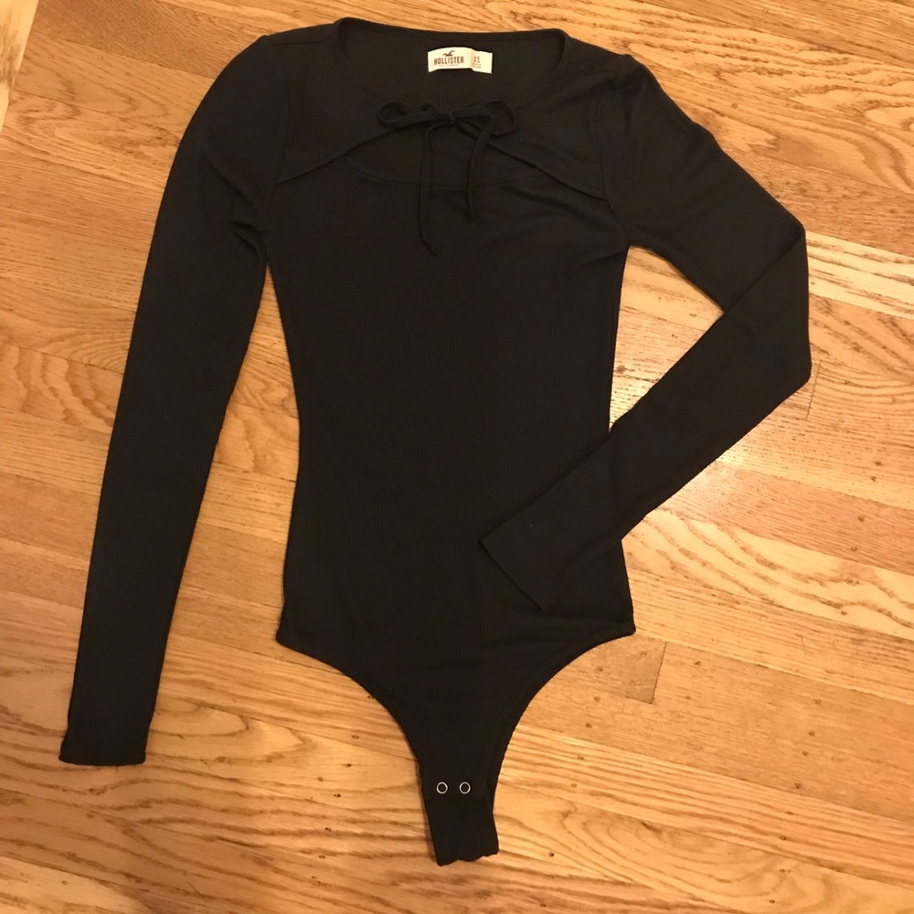Black rib body suit with tie